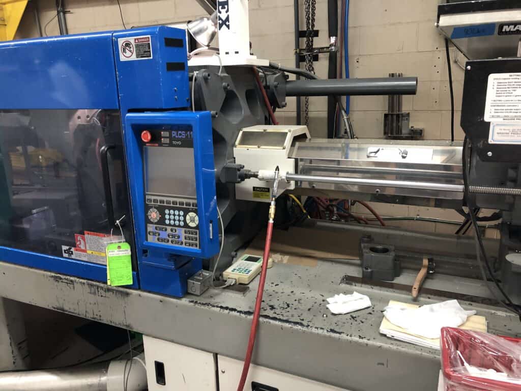 2005 Toyo Si 200III G300U