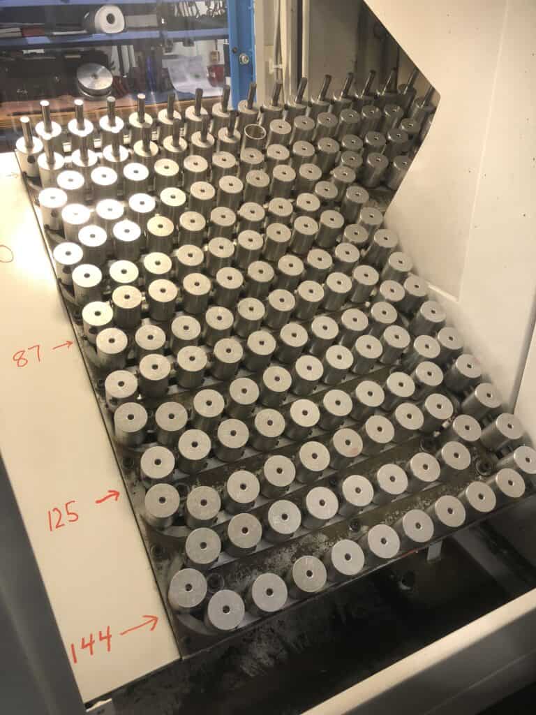 2008 Schutte 305 Linear Grinder, photo 13 of 28