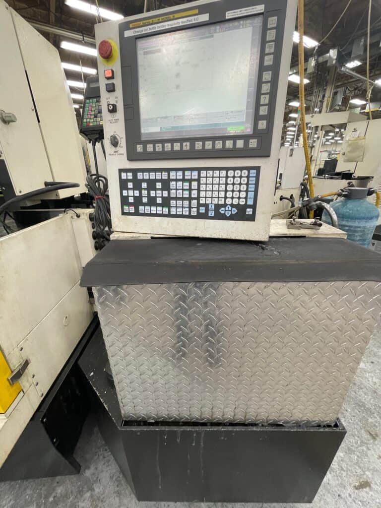 2012 Fanuc Robocut a-C400iA