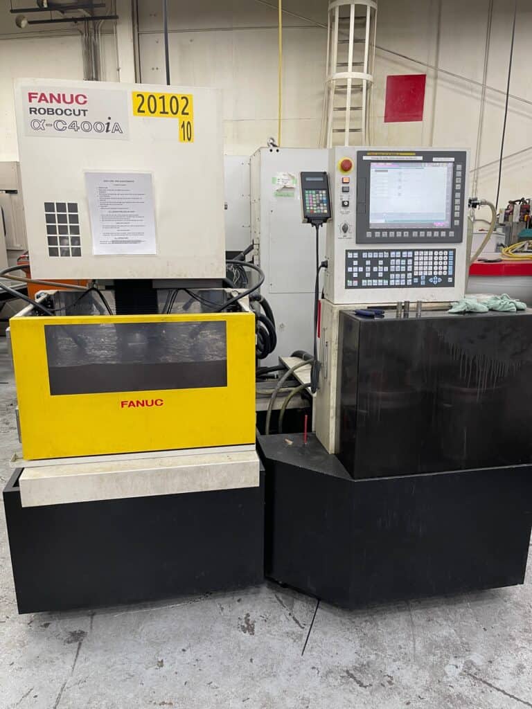 2013 Fanuc Robocut a-C400iA