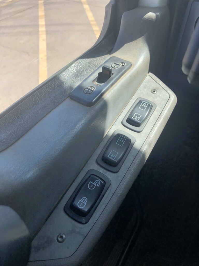 2014 Mack GU813