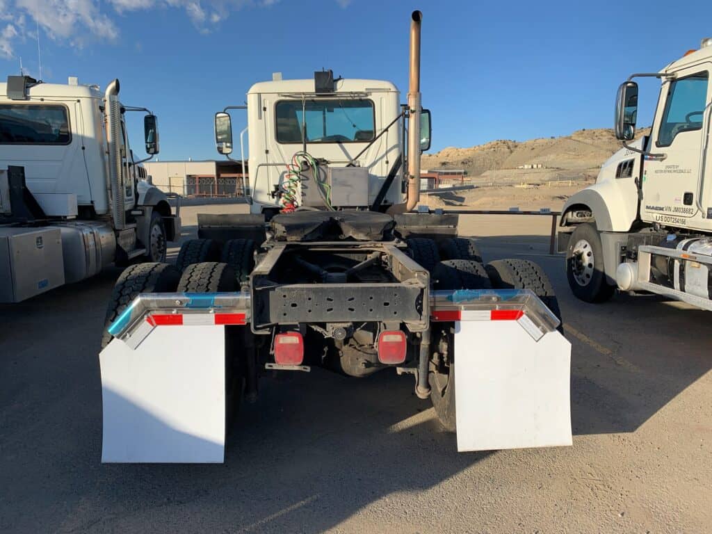 2018 Mack GU713