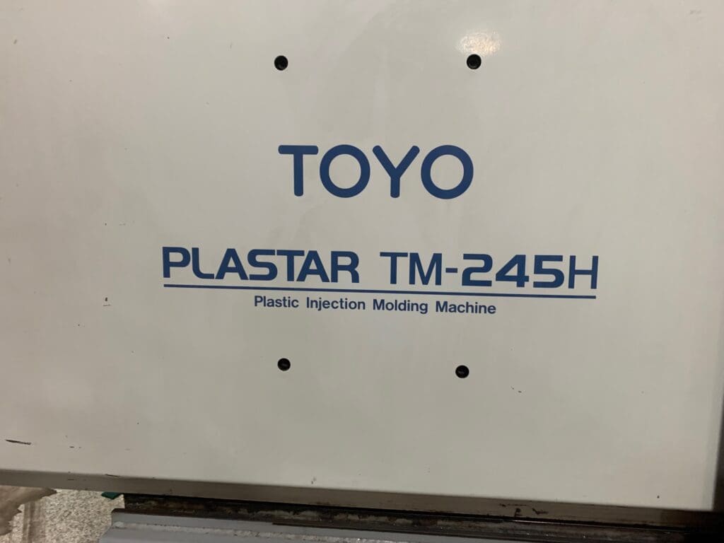 Used Toyo TM-245H Injection Molding Machine For Sale