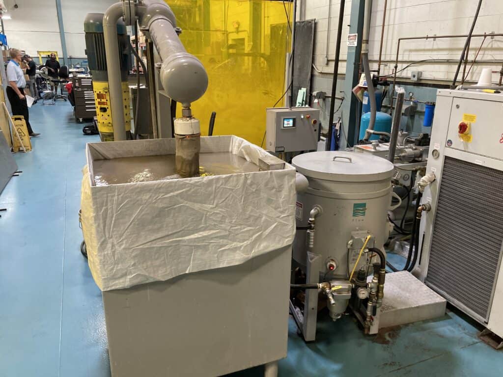 Used Flow Mach 2 2030c CNC Waterjet For Sale