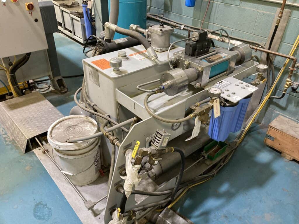 Used Flow Mach 2 2030c CNC Waterjet For Sale