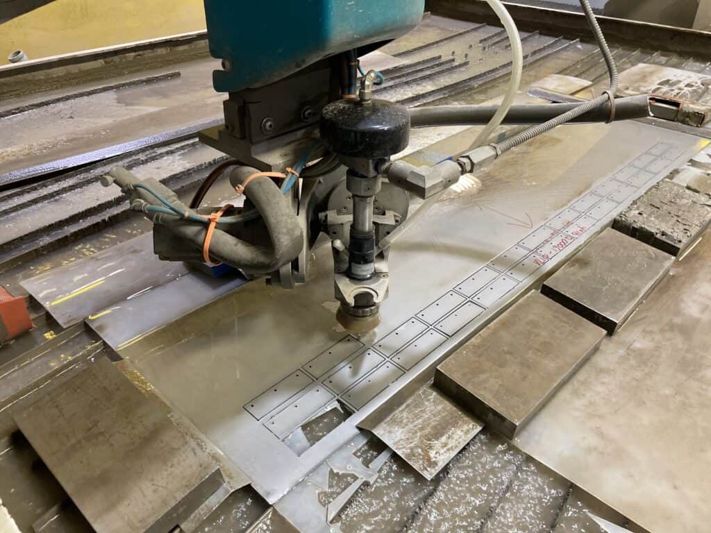 Used Flow Mach 2 2030c CNC Waterjet For Sale