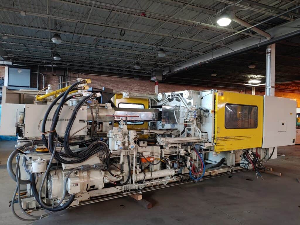 Used Toshiba ISGS500WV21-27A Injection Molding Machine For Sale