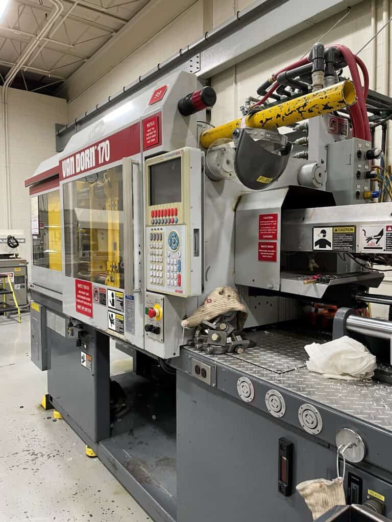 Used Van Dorn 170HT8-1122 Injection Molding Machine For Sale
