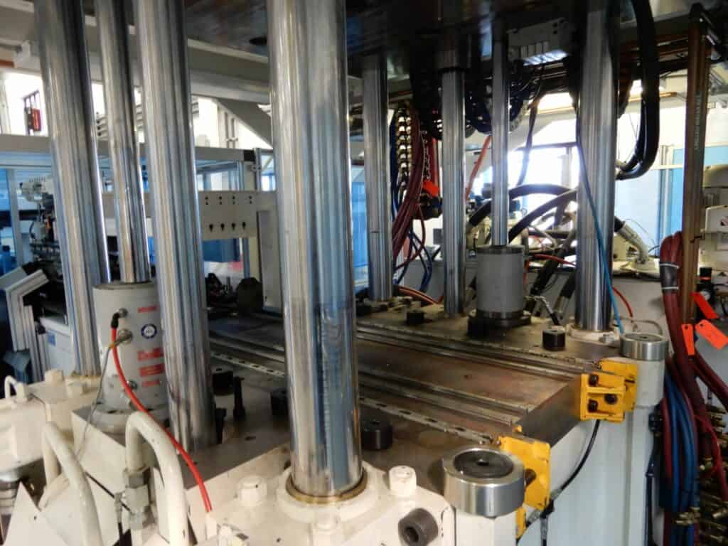Used Neff H200-100M 200 Ton Vertical Injection Molding System for Sale