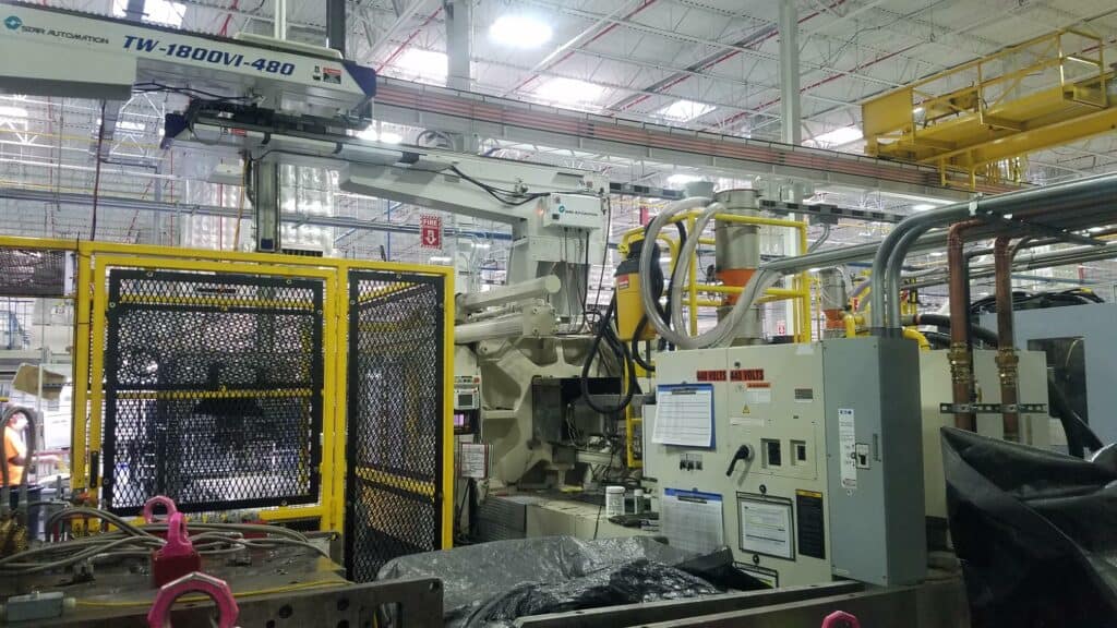 Used Toshiba ISGT950WV10-59B Injection Molding Machine for Sale