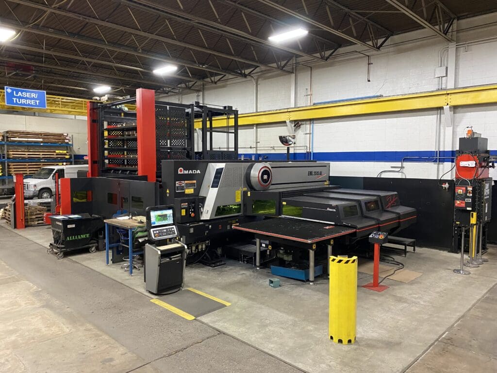 2018 Amada EML 2515 AJ