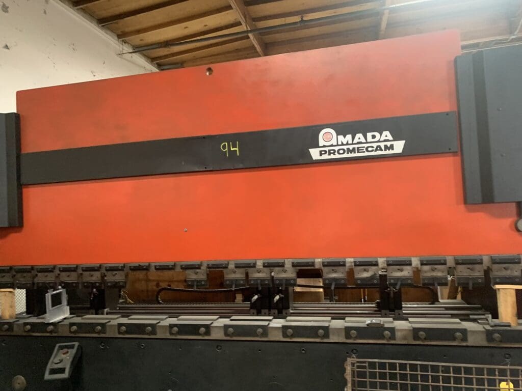 1995 Amada Promecam HFB-125-40