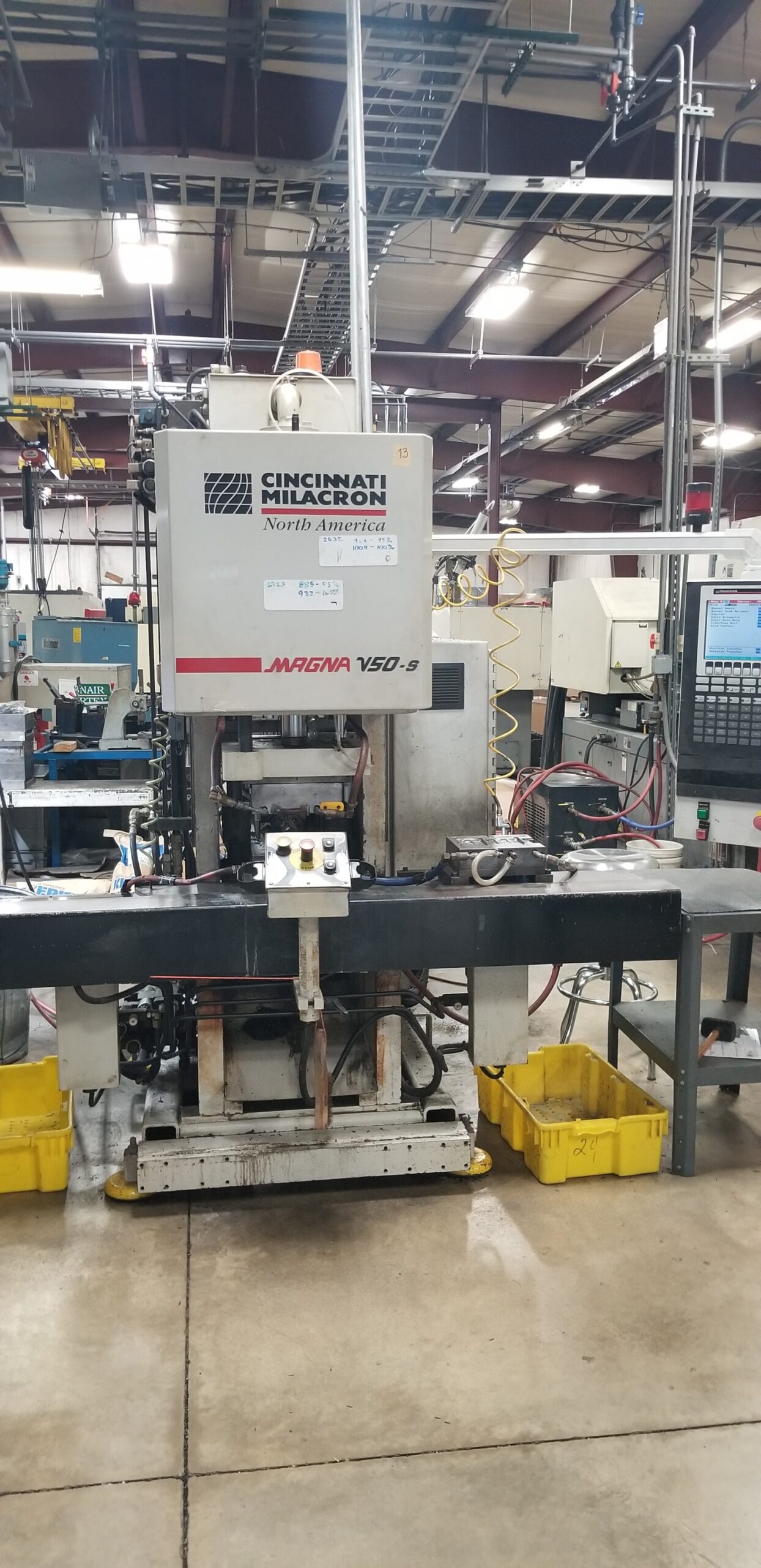 2004 Cincinnati Milacron V50