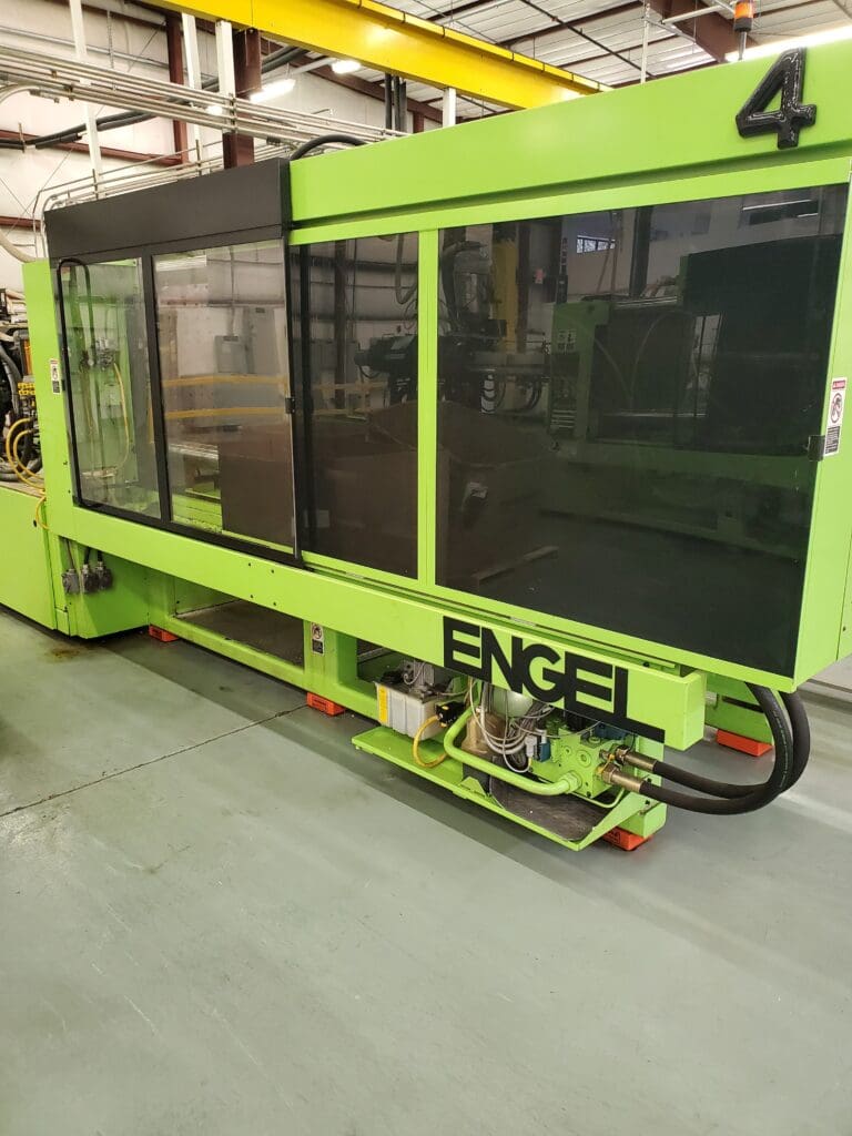 Used Engel 450 Injection Molding Machine For Sale