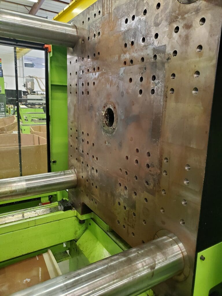Used Engel 450 Injection Molding Machine For Sale