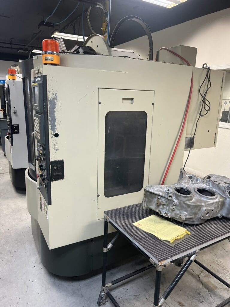 Used Hitachi Seiki DS-250 CNC Vertical Machining Center for Sale