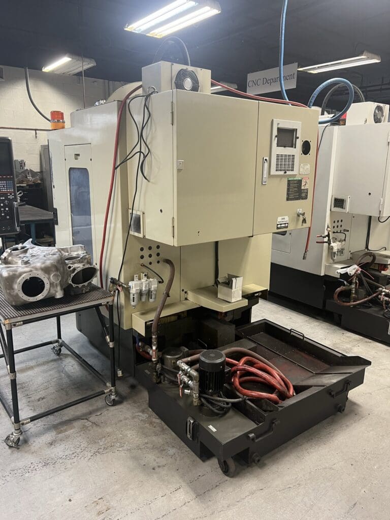 Used Hitachi Seiki DS-250 CNC Vertical Machining Center For Sale