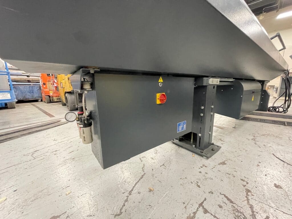 Used LNS Alpha 552 Bar Feeder For Sale