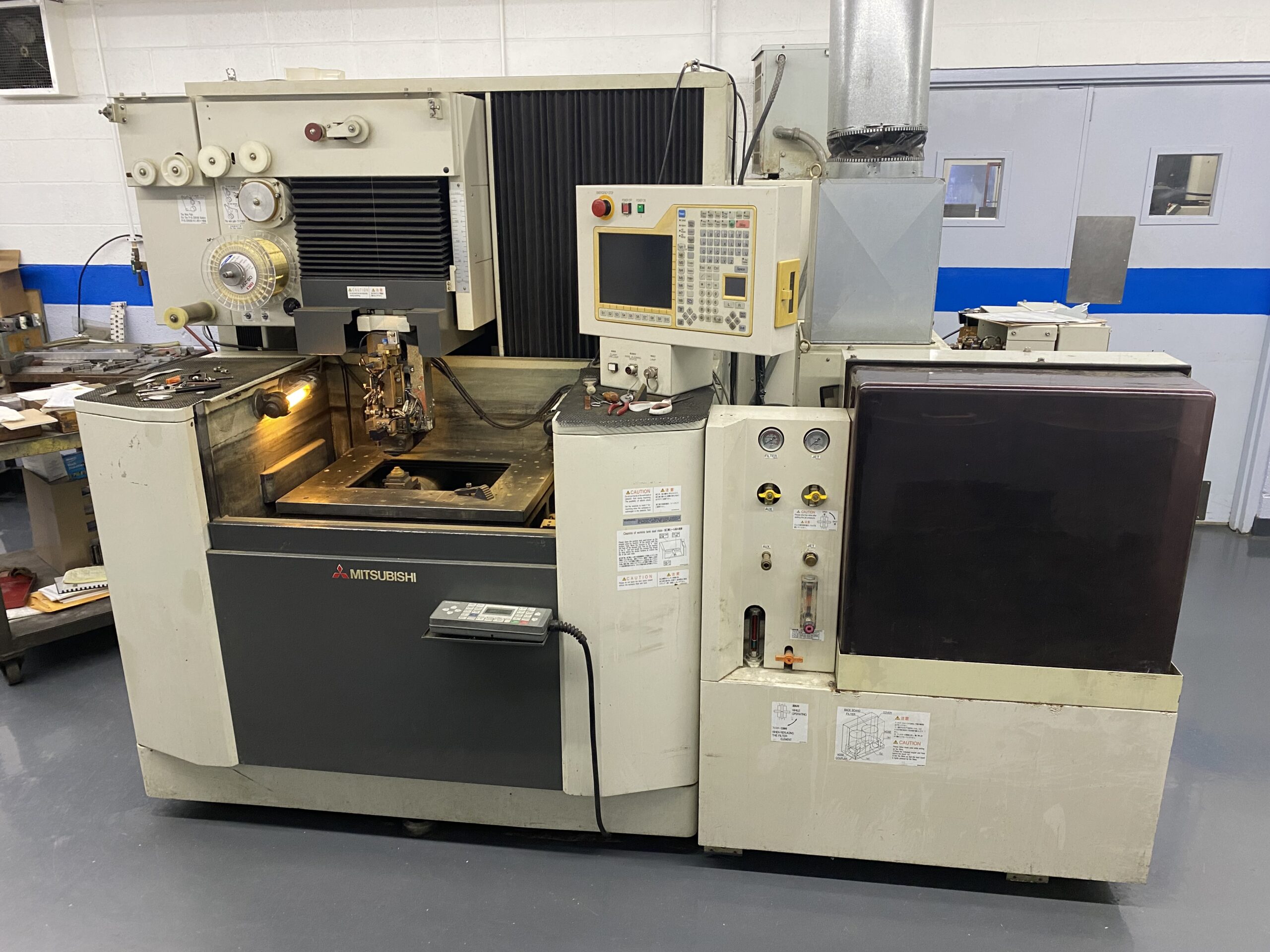 1999 Mitsubishi QA10