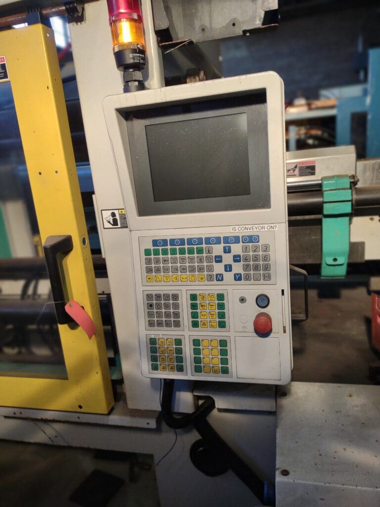 Used Arburg 570c 2000-800/350 Injection Molding Machine For Sale