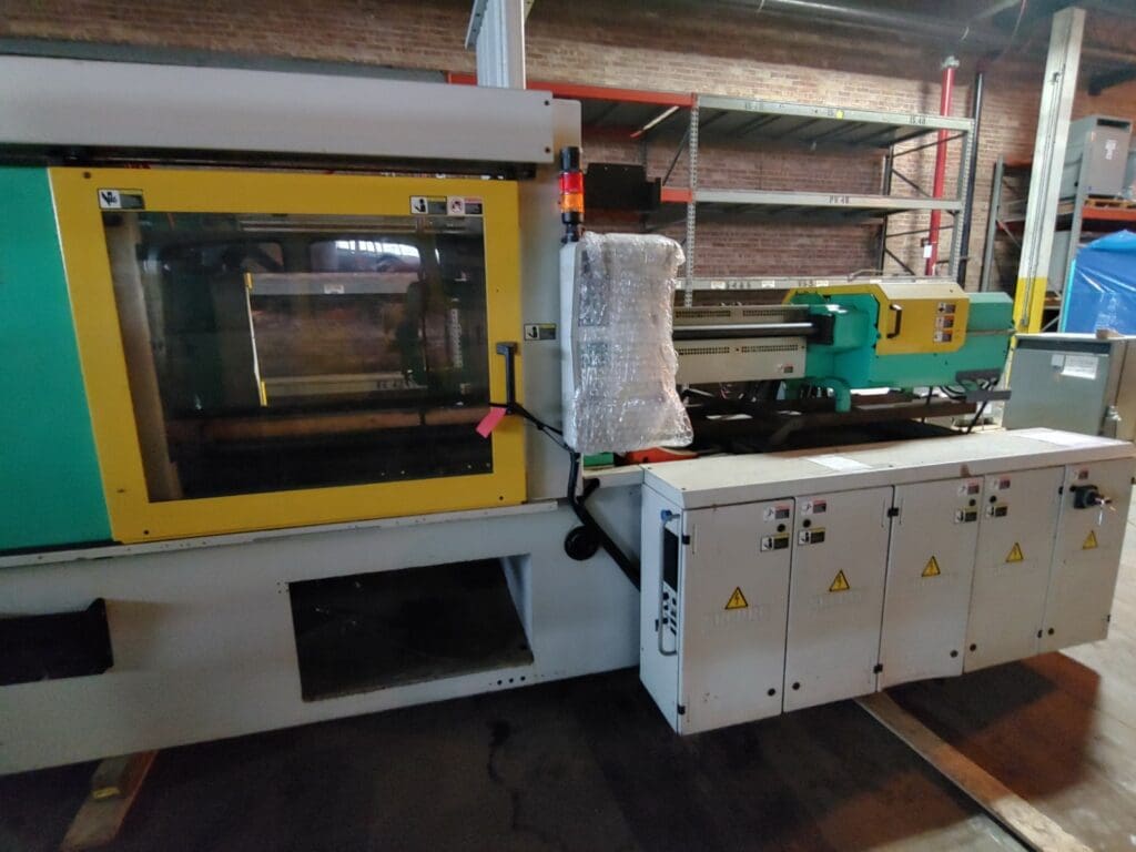 Used Arburg 570c 2000-800/350 Injection Molding Machine For Sale