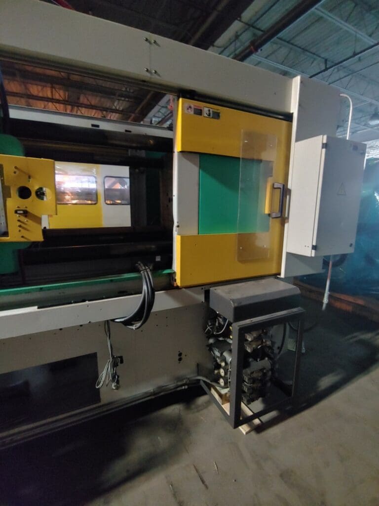 Used Arburg 570c 2000-800/350 Injection Molding Machine For Sale