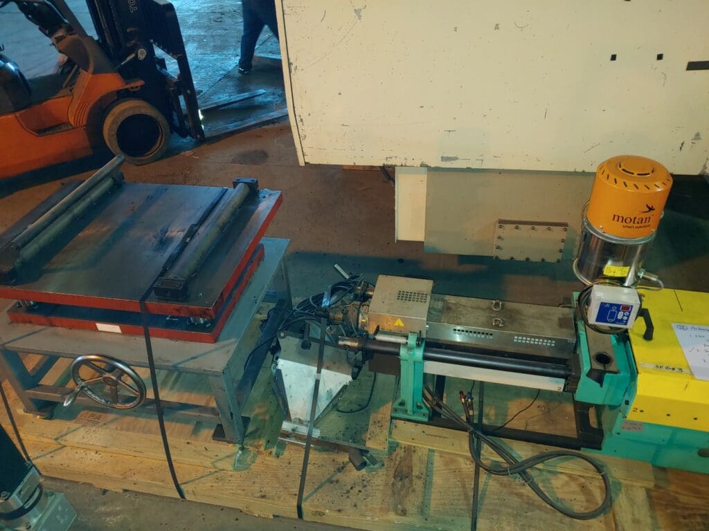 Used Arburg 570c 2000-800/350 Injection Molding Machine For Sale