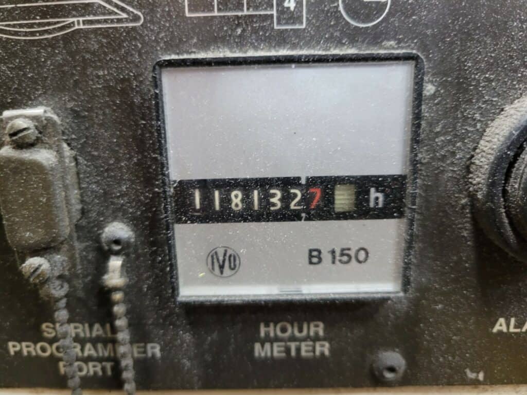 Used Cincinnati Milacron MH725-140 Injection Molding Machine For Sale