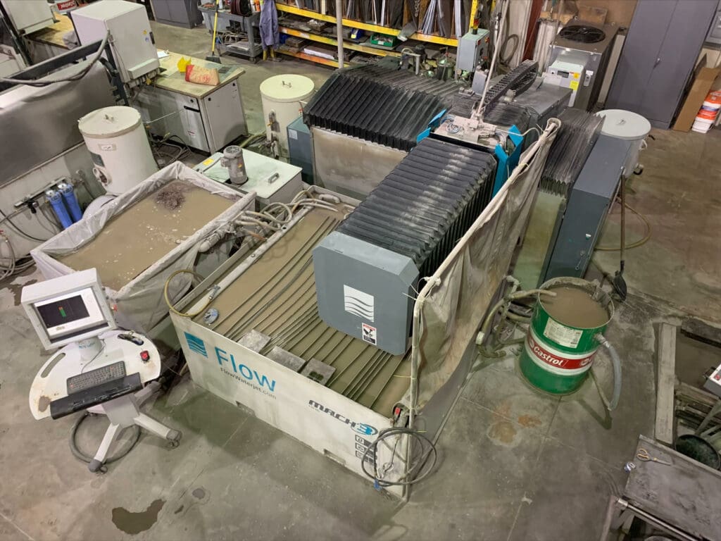 2013 Flow Mach 3 1313b Waterjet, photo 3 of 11