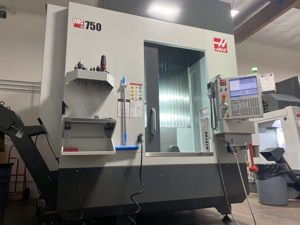 2021 Haas UMC-750