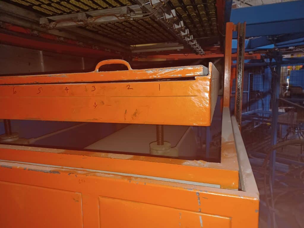 Used Maac 104R3 Thermoformer for Sale