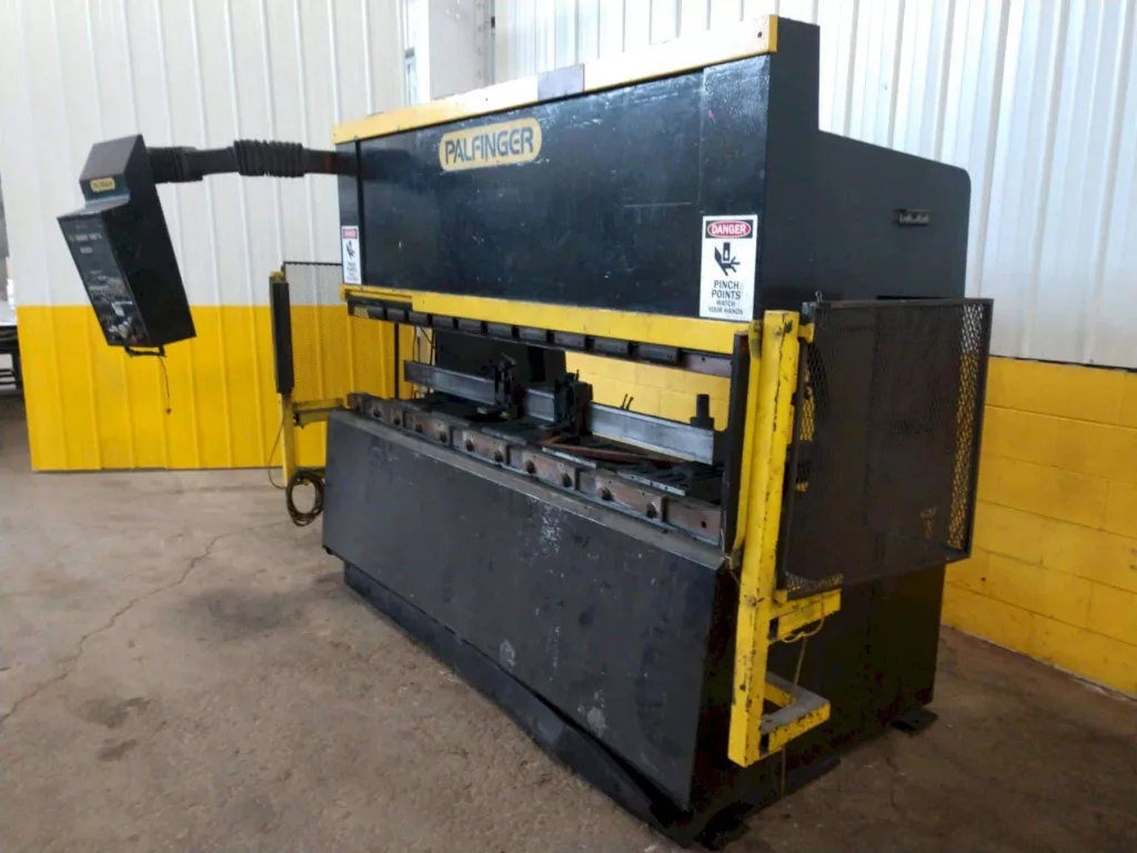 Amada FBD8025E Press Brake, photo 2 of 3