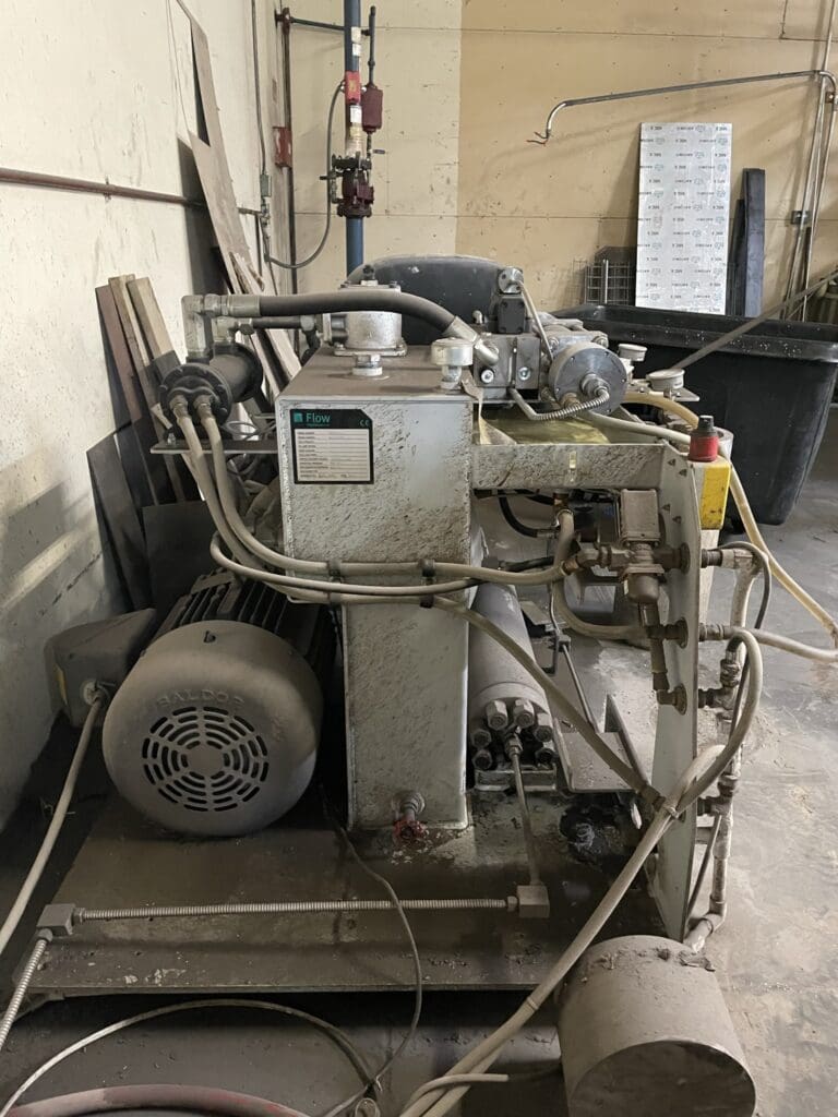 Used Flow Mach 2 4020b CNC Waterjet for Sale