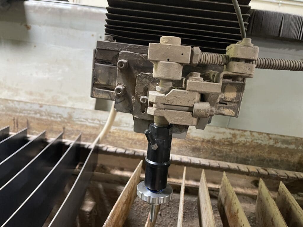 Used Flow Mach 3 4020b CNC Waterjet For Sale