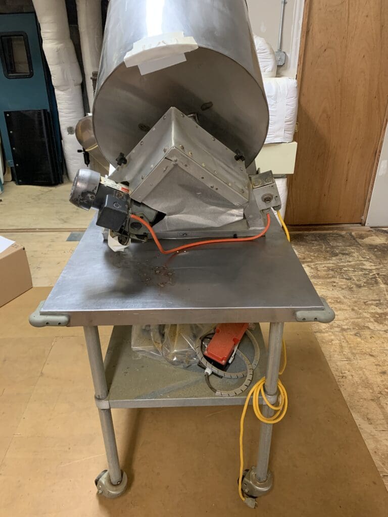 Used LFA SACF-25 Type 8 Capsule Filler For Sale