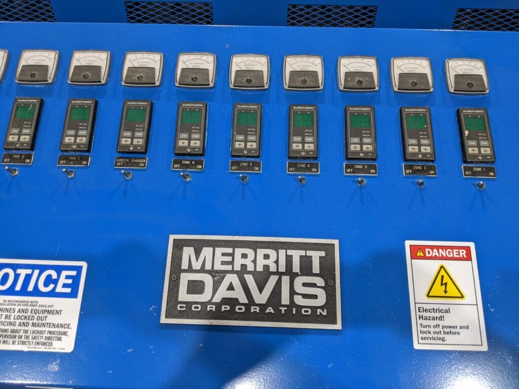 Used Merrit-Davis MX A/C R.H Extruder for Sale
