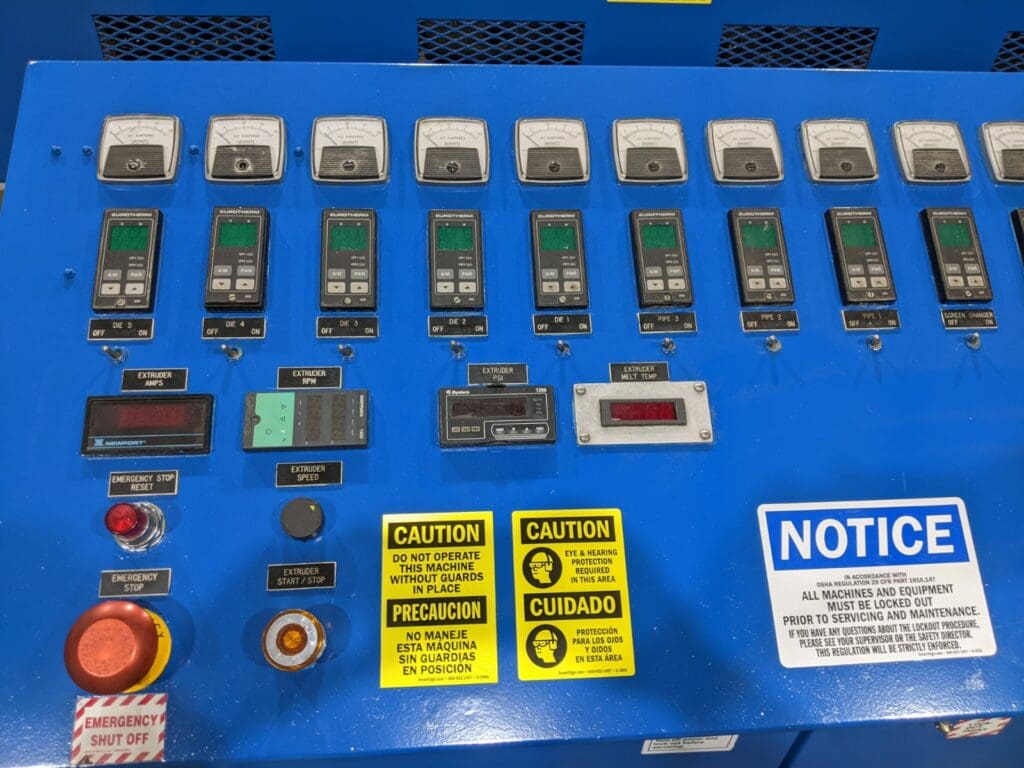 Used Merrit-Davis MX A/C R.H Extruder for Sale