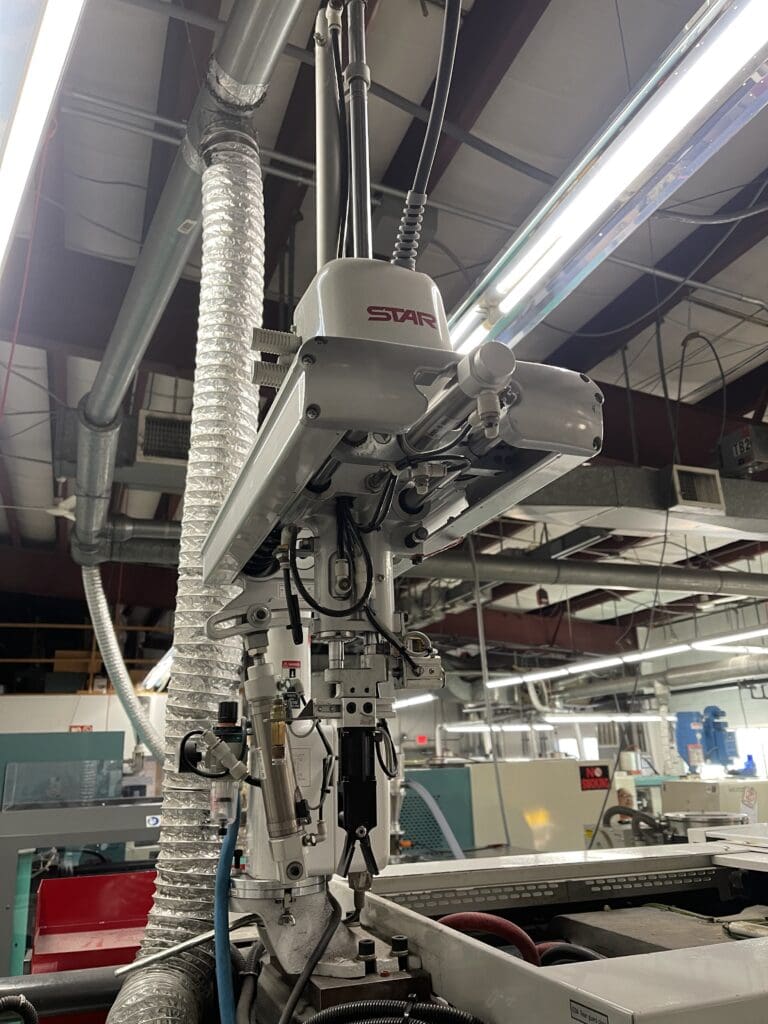 Used Niigata MD110X Injection Molding Machine For Sale