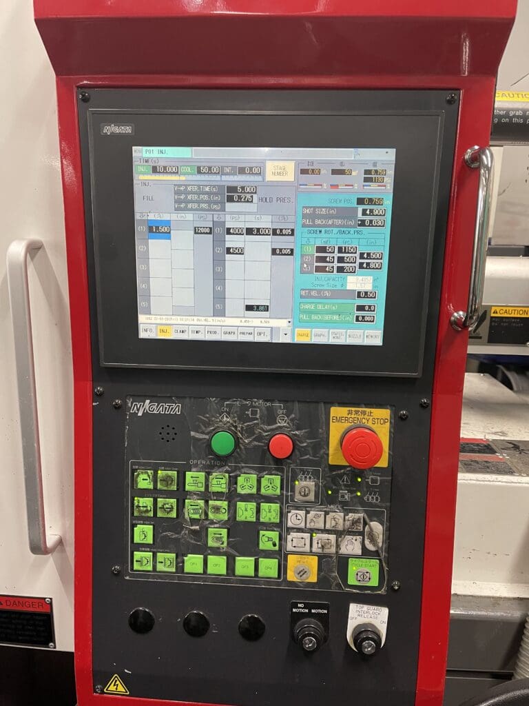 Used Niigata MD110X Injection Molding Machine For Sale