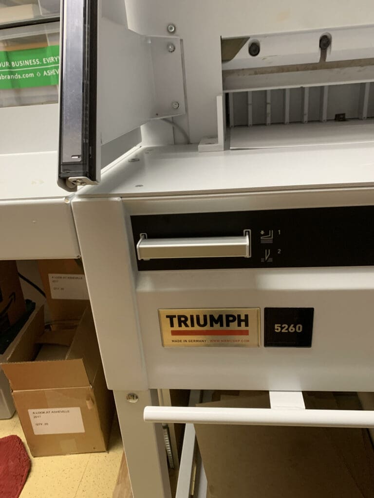 Used Triumph 5260 Cutter Printing Equipmentfor Sale