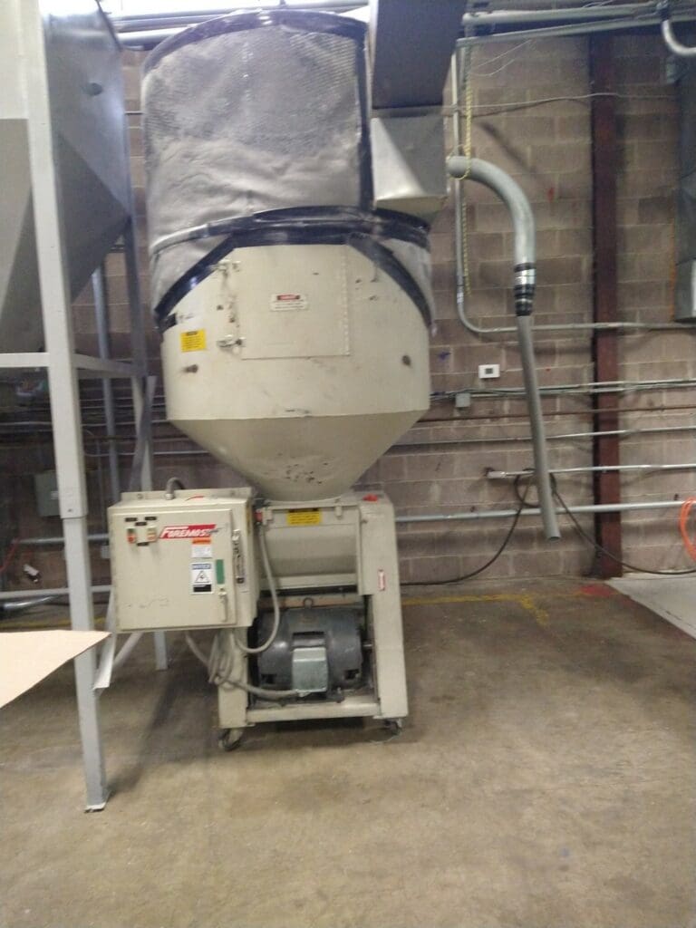 Used Uniloy 350R4 Blow Molder For Sale
