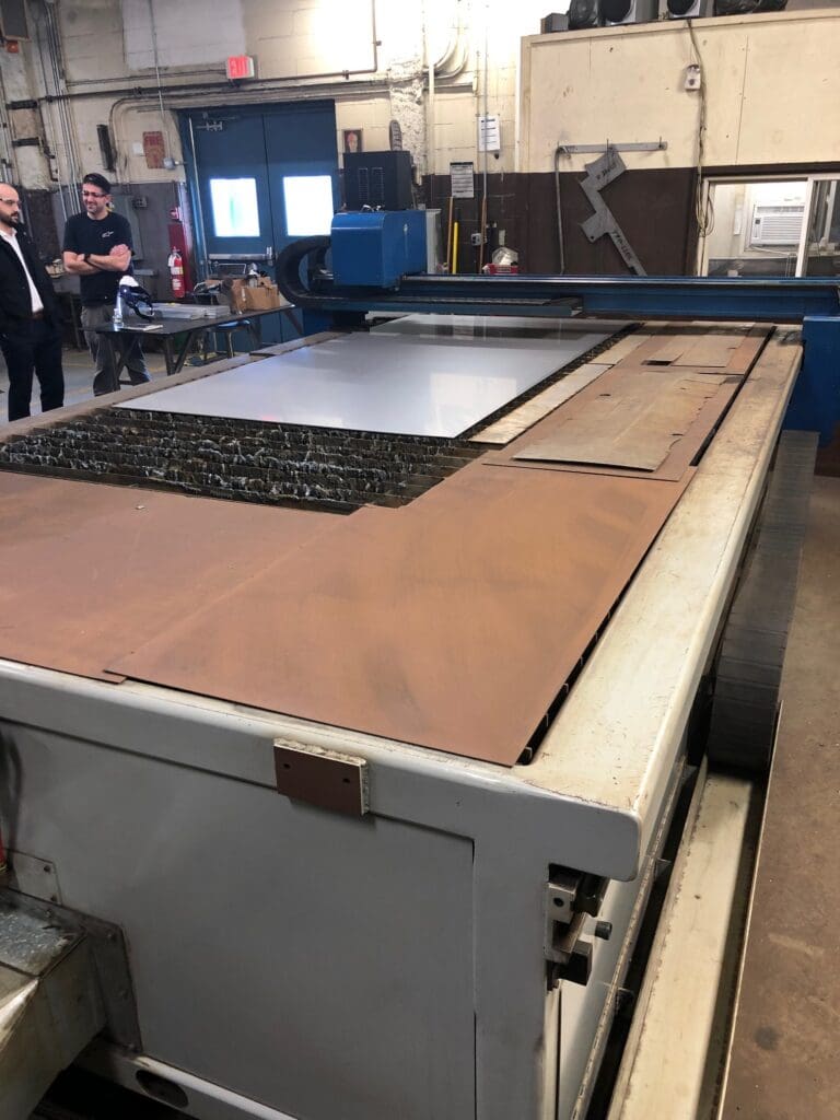 Used AKS Accukut P0610-424 Plasma Cutter For Sale