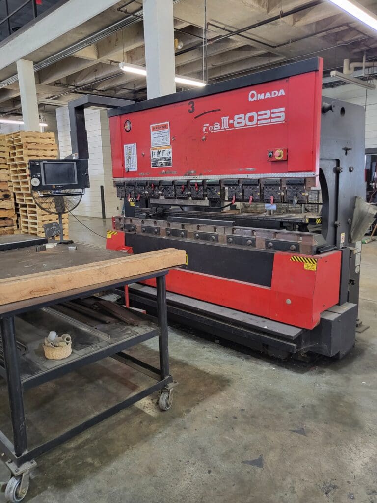 2000 Amada FBD 8025NT