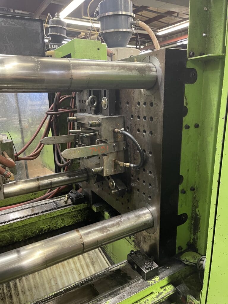 Used Engel ES 1050/200 Injection Molding Machine for Sale