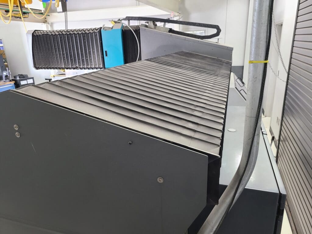 Used Flow Mach 4 2513c CNC Waterjet For Sale