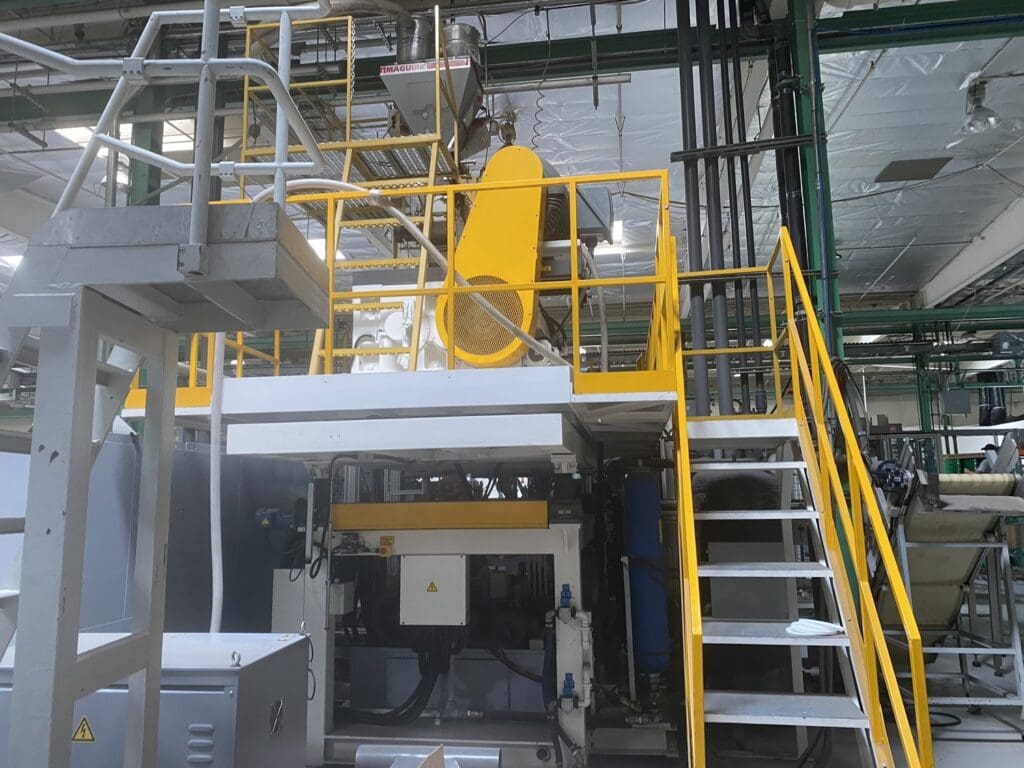 Used Fong Kee HBA150 Blow Molder For Sale