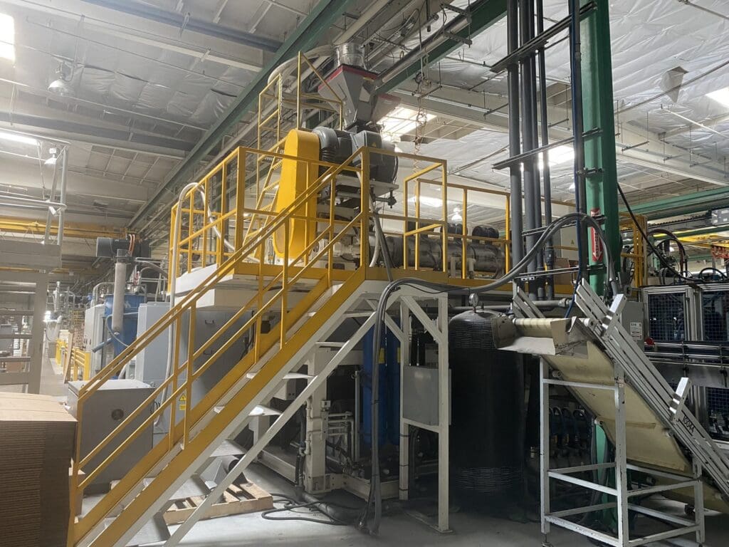 Used Fong Kee HBA150 Blow Molder For Sale