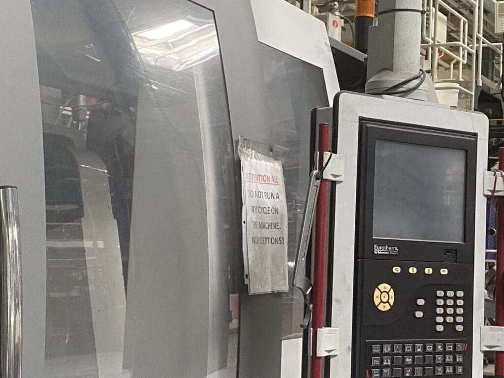 Used Fong Kee HBA150 Blow Molder For Sale