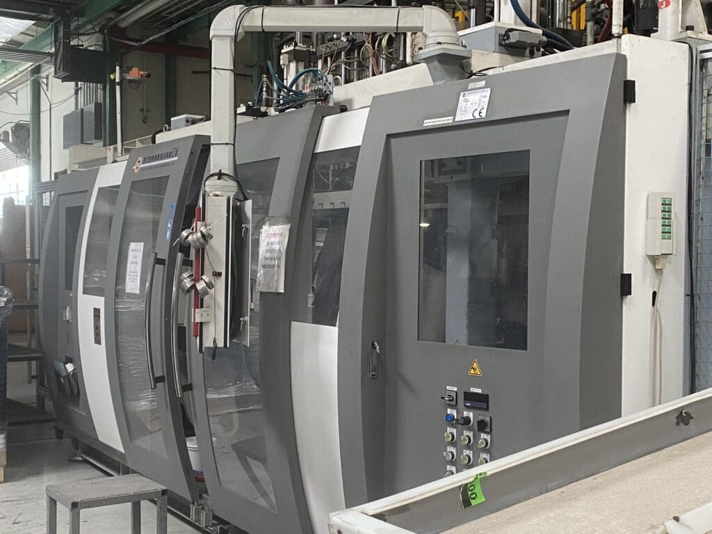 Used Fong Kee HBA150 Blow Molder For Sale