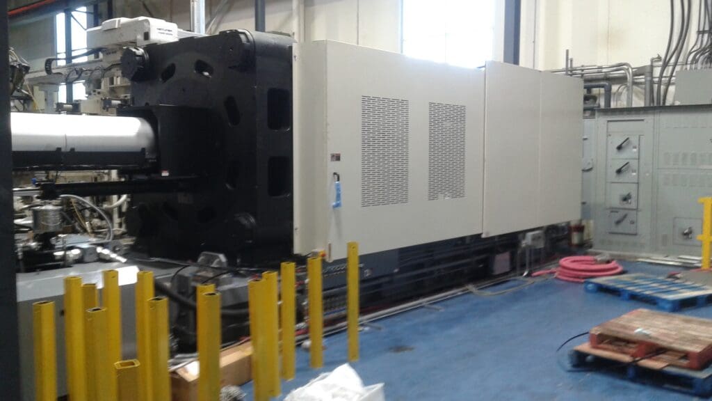 Used Nissei FVX1100III Injection Molding Machine For Sale